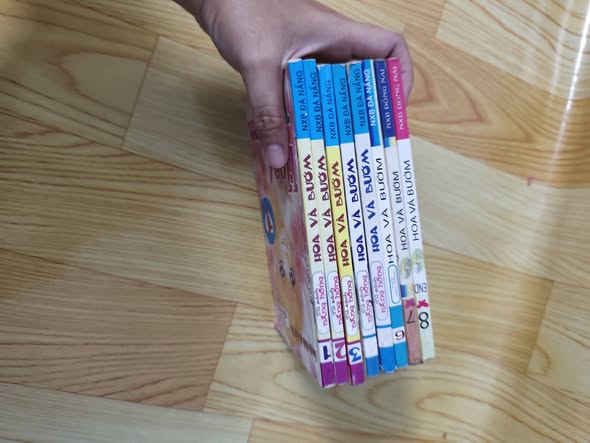 Ảnh trong bài của Lee Vy • Group Đấu Giá Truyện Tranh, Sách Báo, Phụ Kiện Manga, Anime (2/4)